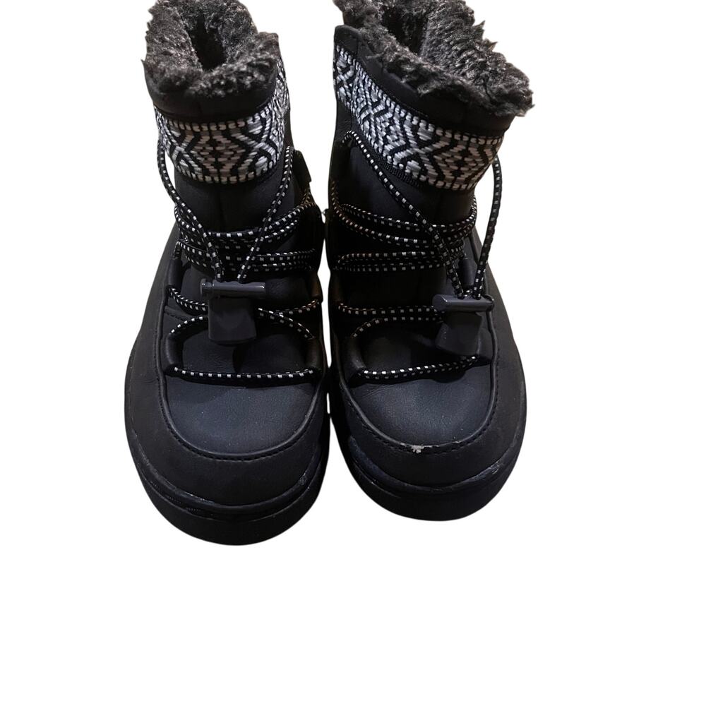 Toms Boys Snow‎ Boots Size 7 Black Warm Fleece Lined Winter Outdoor Shoes
